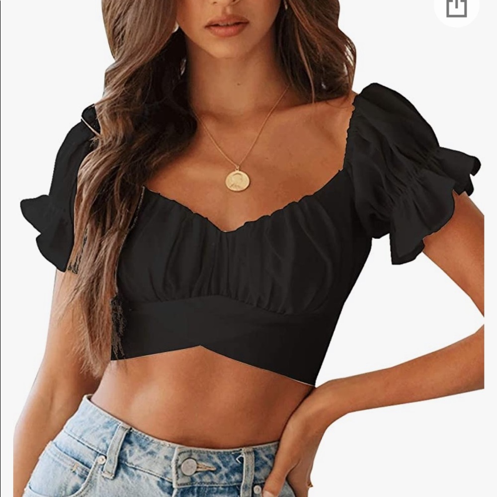 NWOT LYANER Women’s Ruffle Top